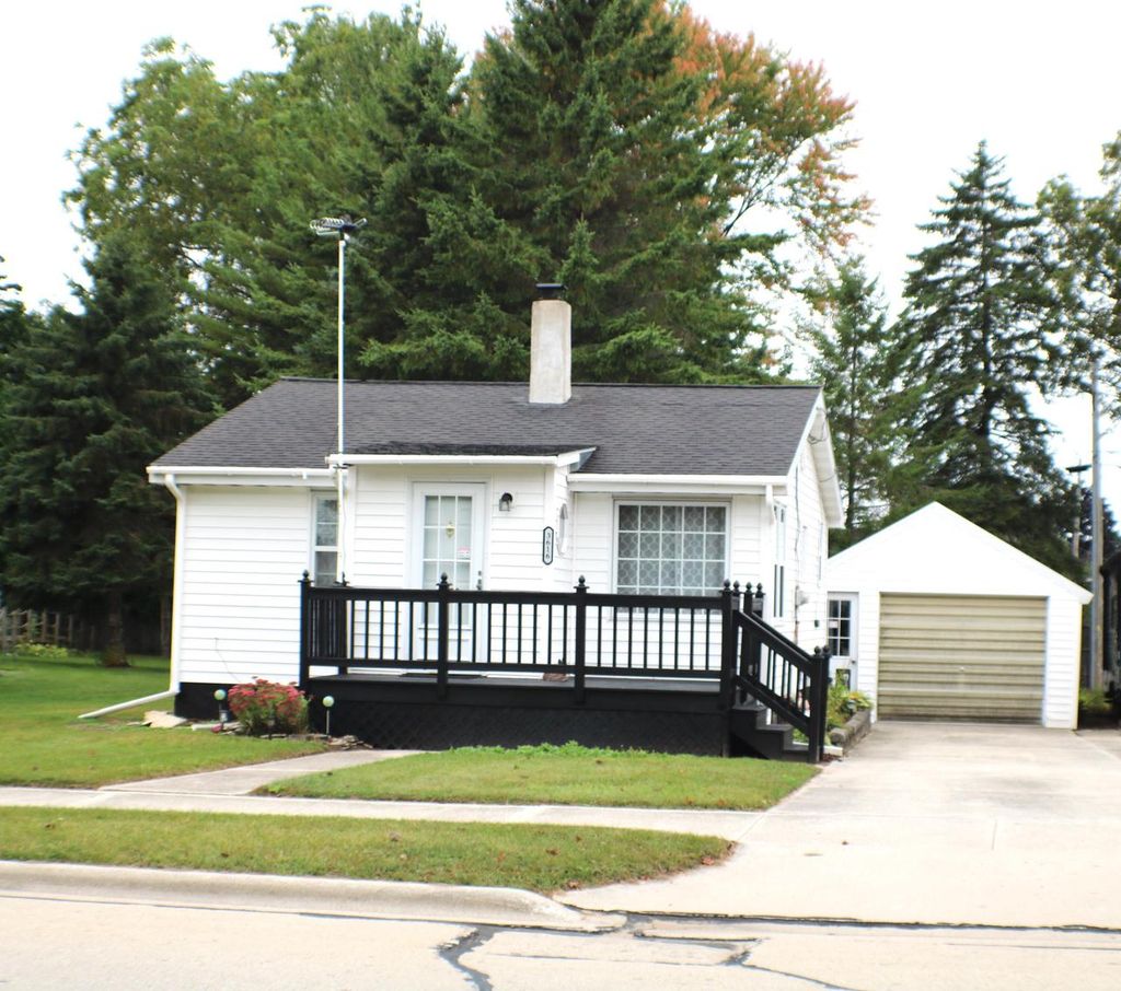 Photo of 3616 Tannery ROAD, Two Rivers, WI 54241 (MLS # 1945953)