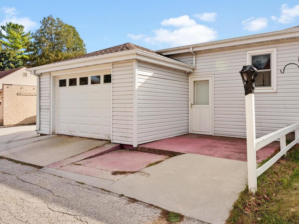 Photo of 3109 School STREET, Two Rivers, WI 54241 (MLS # 1940786)