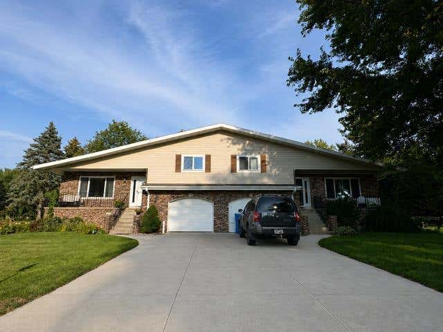 Photo of 6802 Sunset Meadow DRIVE, Windsor, WI 53598 (MLS # 2031060)