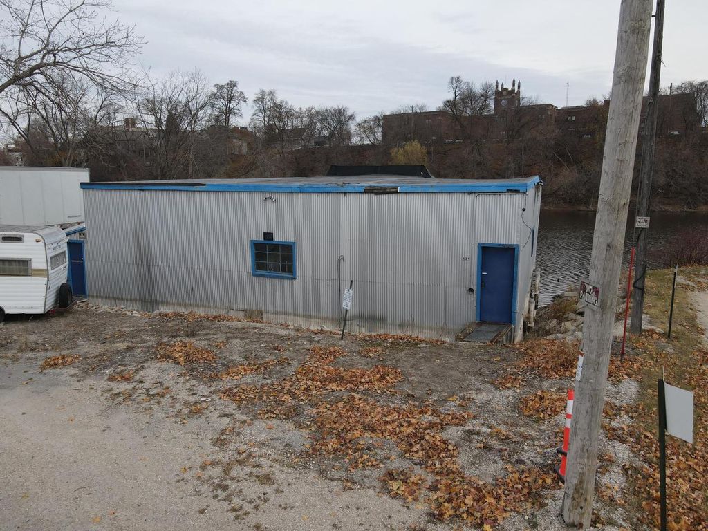 Photo of 631 S Commerce STREET, Sheboygan, WI 53081 (MLS # 1944286)