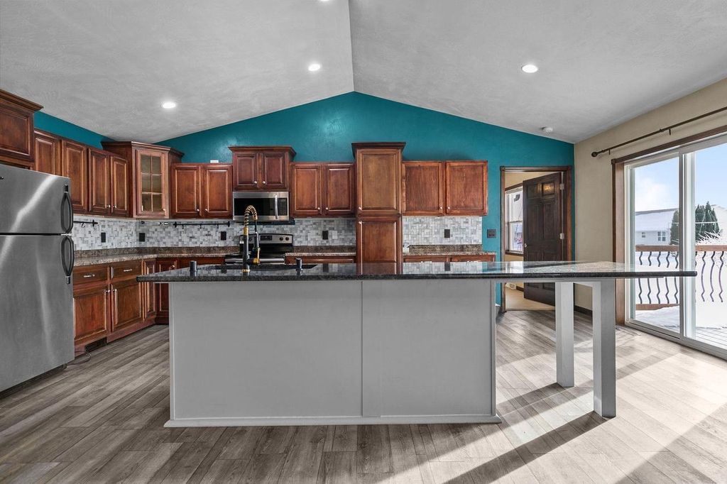 Photo of 2041 Foxland STREET, Kaukauna, WI 54130 (MLS # 50318835)