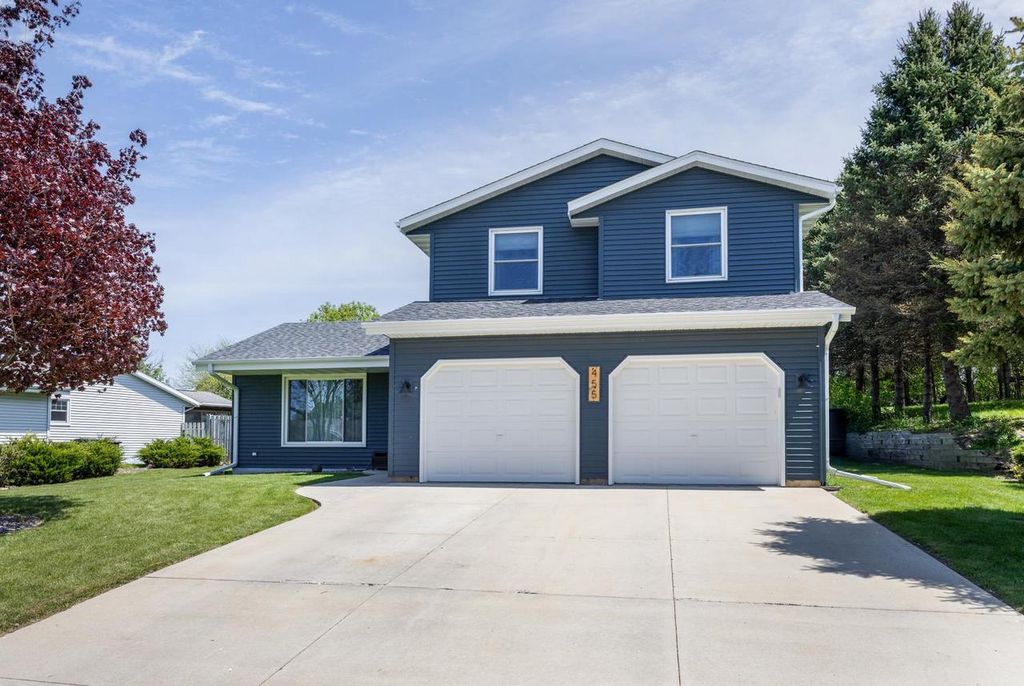 Photo of 455 Ventura LANE, Whitewater, WI 53190 (MLS # 2022898)