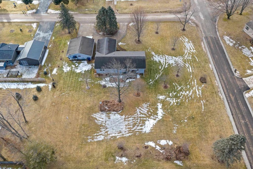 Photo of W4992 Beeler DRIVE, Bonduel, WI 54107 (MLS # 50321377)