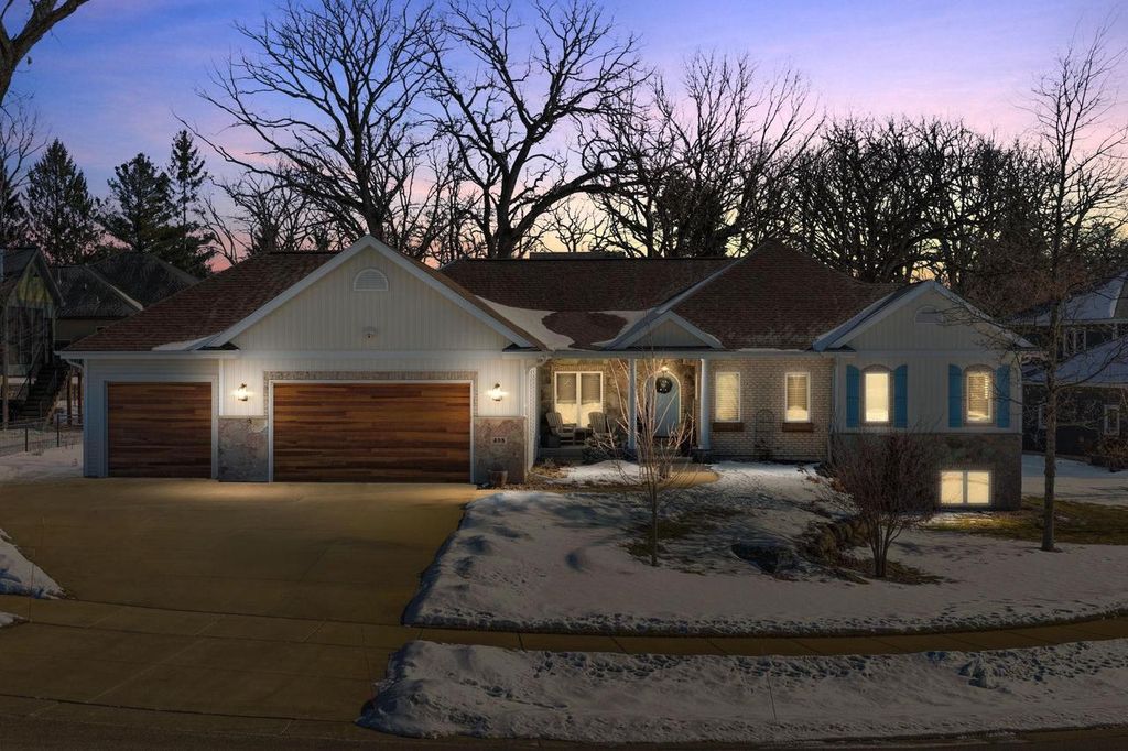 Photo of 408 Kassander WAY, Oregon, WI 53575 (MLS # 2016306)