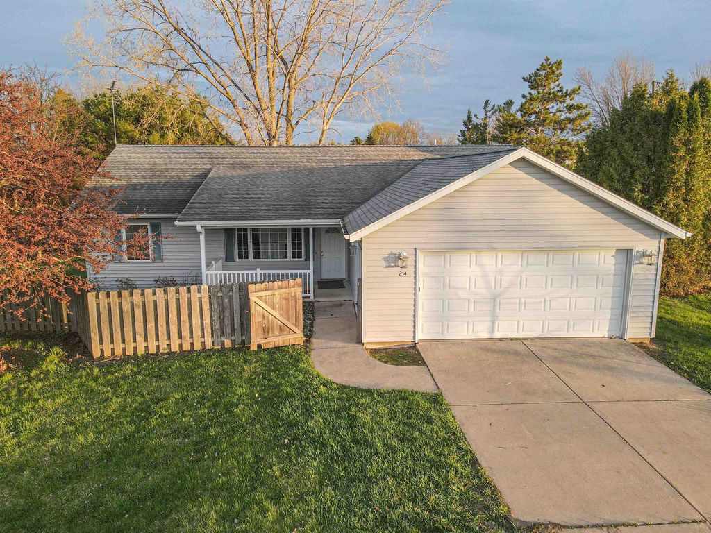 Photo of 214 Mirro DRIVE, Gillett, WI 54124 (MLS # 50324805)