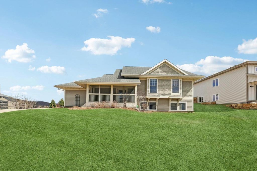 Photo of 1021 Susan CREST, Black Earth, WI 53515 (MLS # 2017915)