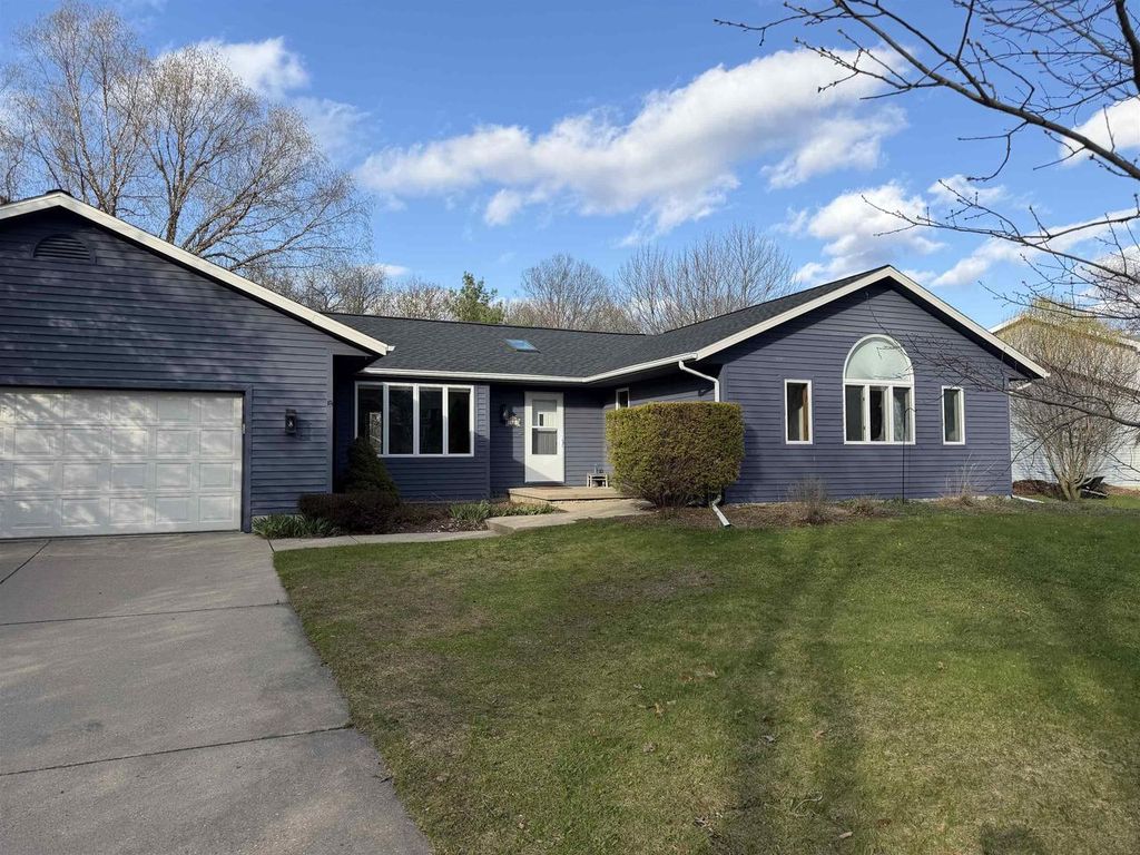 Photo of 7402 Longmeadow ROAD, Madison, WI 53717 (MLS # 2020071)
