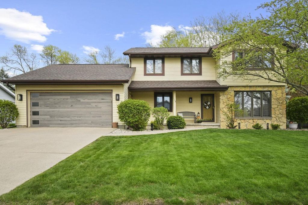 Photo of 113 Coach House DRIVE, Madison, WI 53714 (MLS # 2022564)