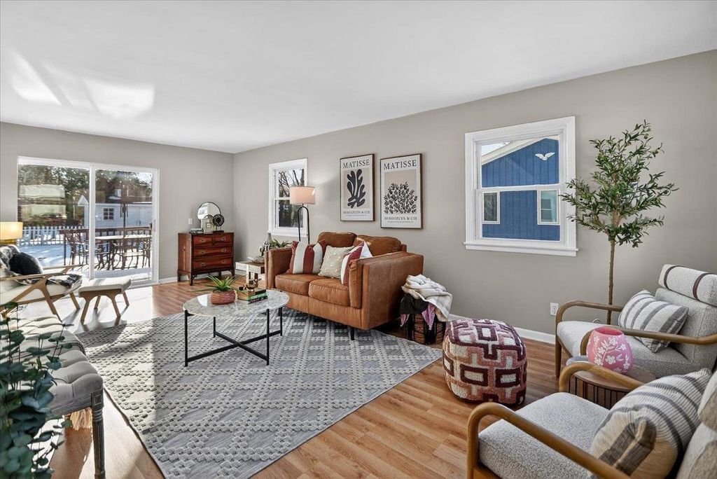 Photo of 2309 Teal DRIVE, Madison, WI 53711 (MLS # 2018763)