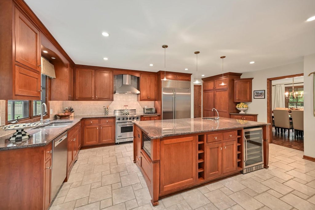Photo of 9506 N Wakefield COURT, Bayside, WI 53217 (MLS # 1980879)