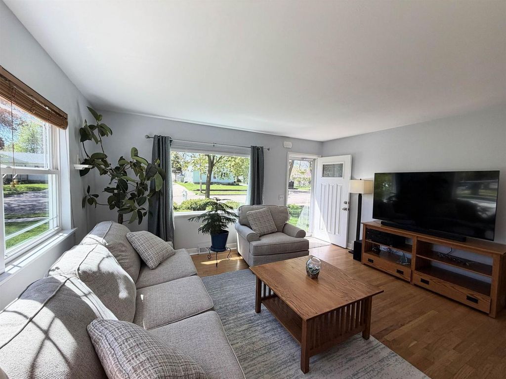 Photo of 3806 Tulane AVENUE, Madison, WI 53704 (MLS # 2019428)