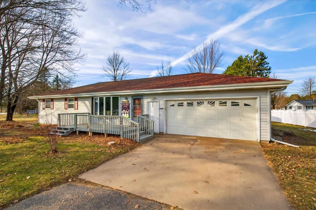 Photo of 1160 Lakewood LANE, Wisconsin Rapids, WI 54494 (MLS # 22601157)