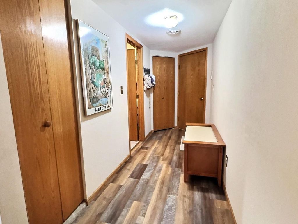 Photo of 450 N Campbell ROAD #D3, Oshkosh, WI 54902 (MLS # 50320831)