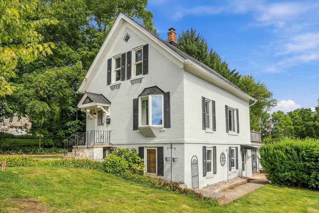 Photo of 316 S Garfield AVENUE, Port Washington, WI 53074 (MLS # 1982020)