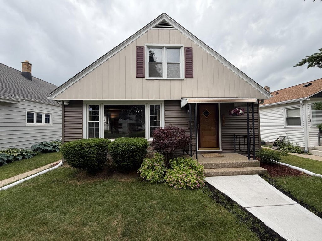 Photo of 3819 N 81st STREET, Milwaukee, WI 53222 (MLS # 1966920)