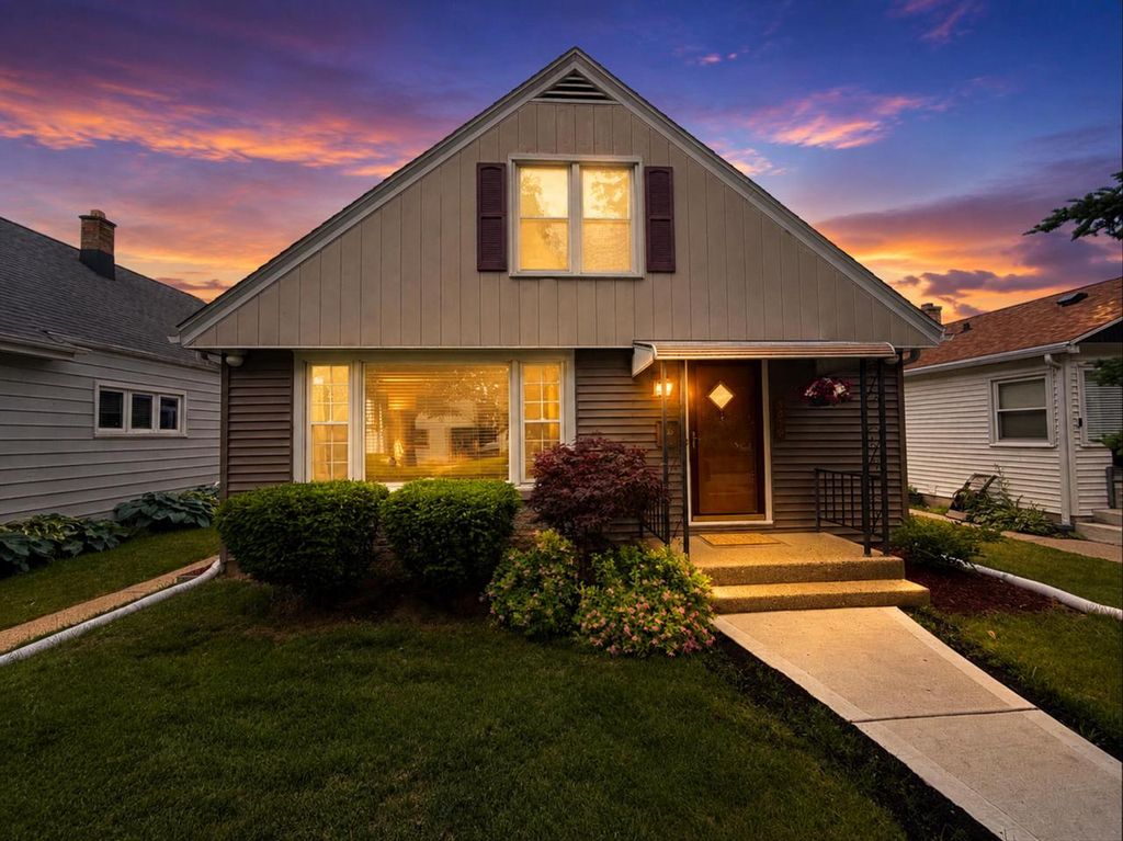 Photo of 3819 N 81st STREET, Milwaukee, WI 53222 (MLS # 1966920)
