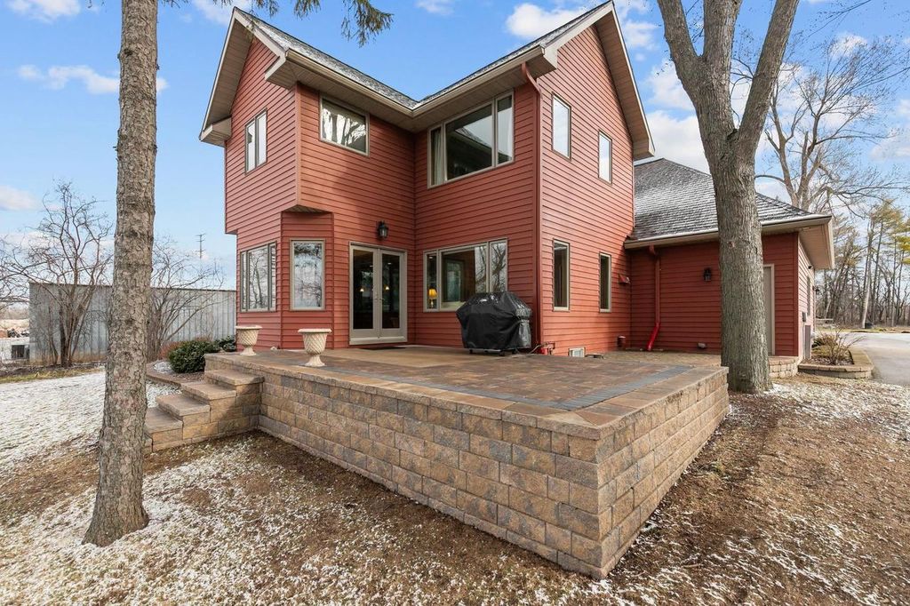 Photo of 2740 Marine DRIVE, Oshkosh, WI 54901 (MLS # 50321332)