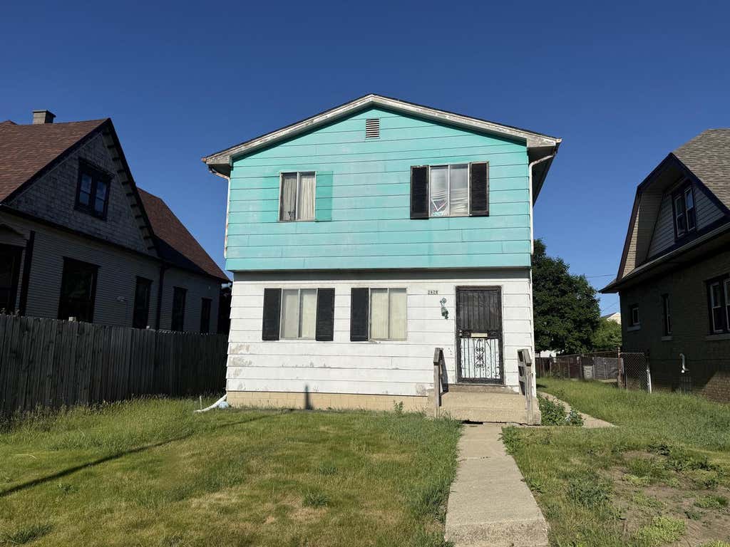 Photo of 2628 N 7th STREET, Milwaukee, WI 53212 (MLS # 1977739)