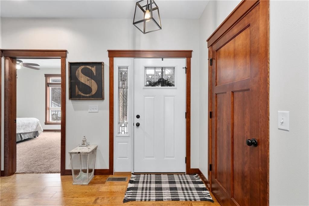 Photo of 129 Grey Friar LANE, Eau Claire, WI 54701 (MLS # 1598811)