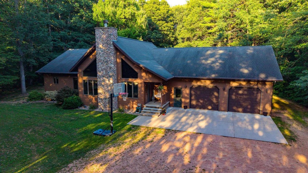 Photo of 203739 Yellow Birch ROAD, Rosholt, WI 54473 (MLS # 22604141)