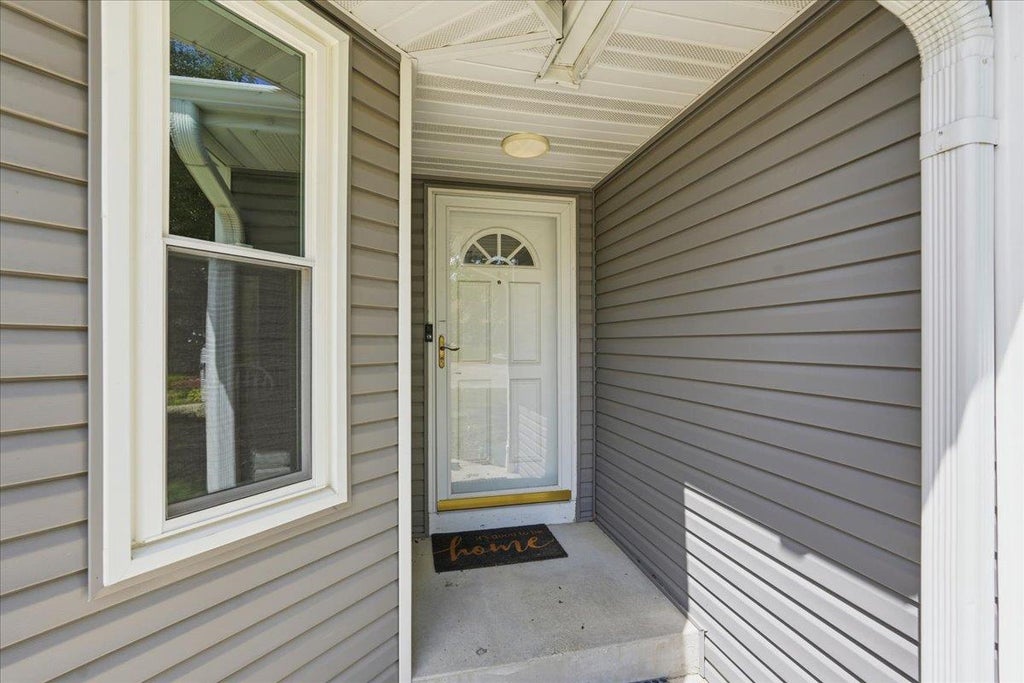 Photo of 416 Stoneridge TERRACE, Deforest, WI 53532 (MLS # 2028754)