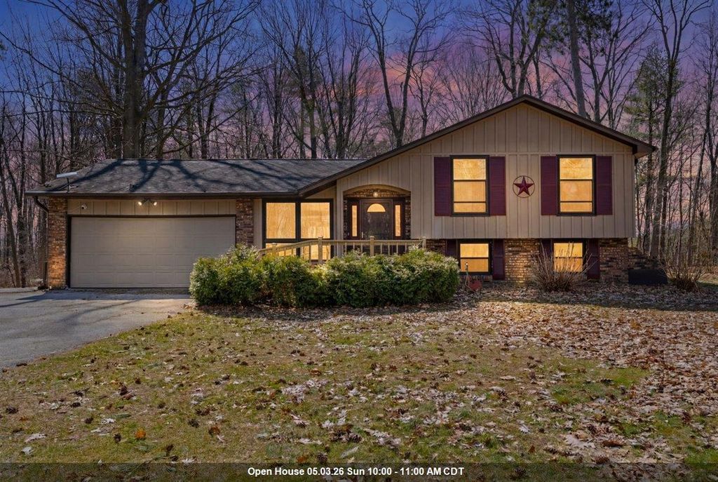 Photo of 10897 Circle ROAD, Luxemburg, WI 54217 (MLS # 50323556)
