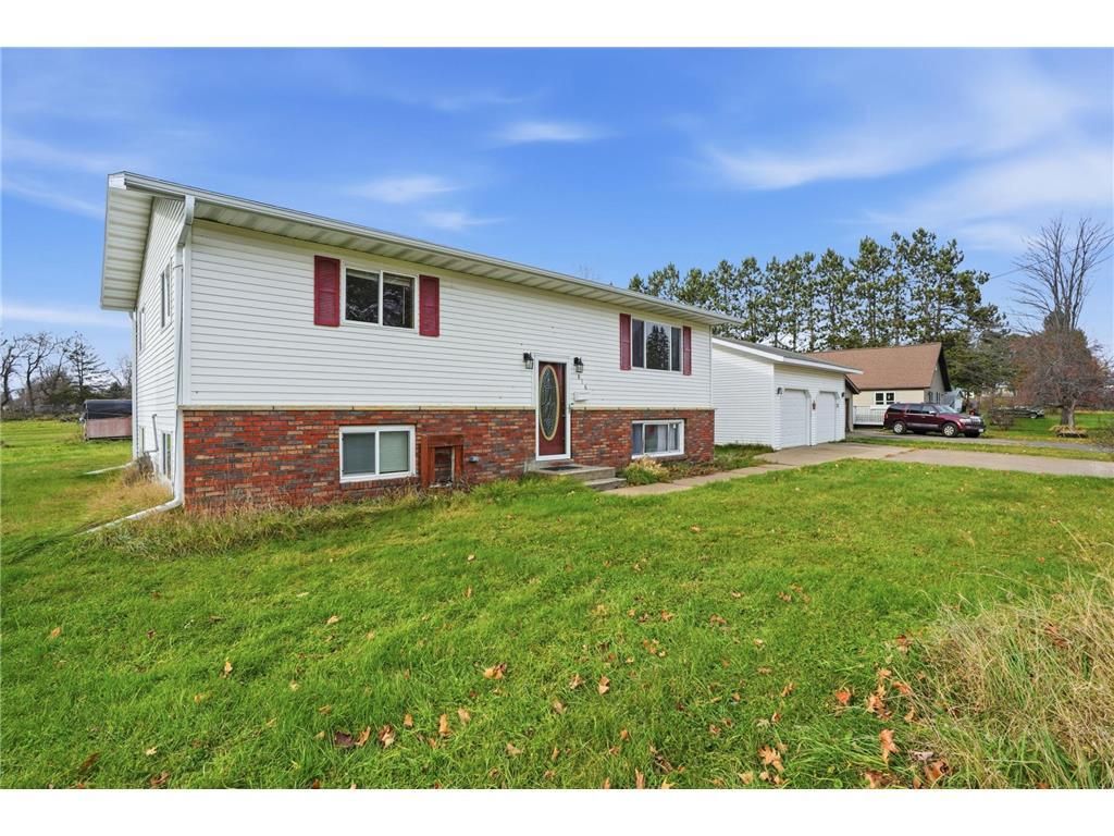 Photo of 816 E 9th STREET, Ladysmith, WI 54848 (MLS # 6817293)