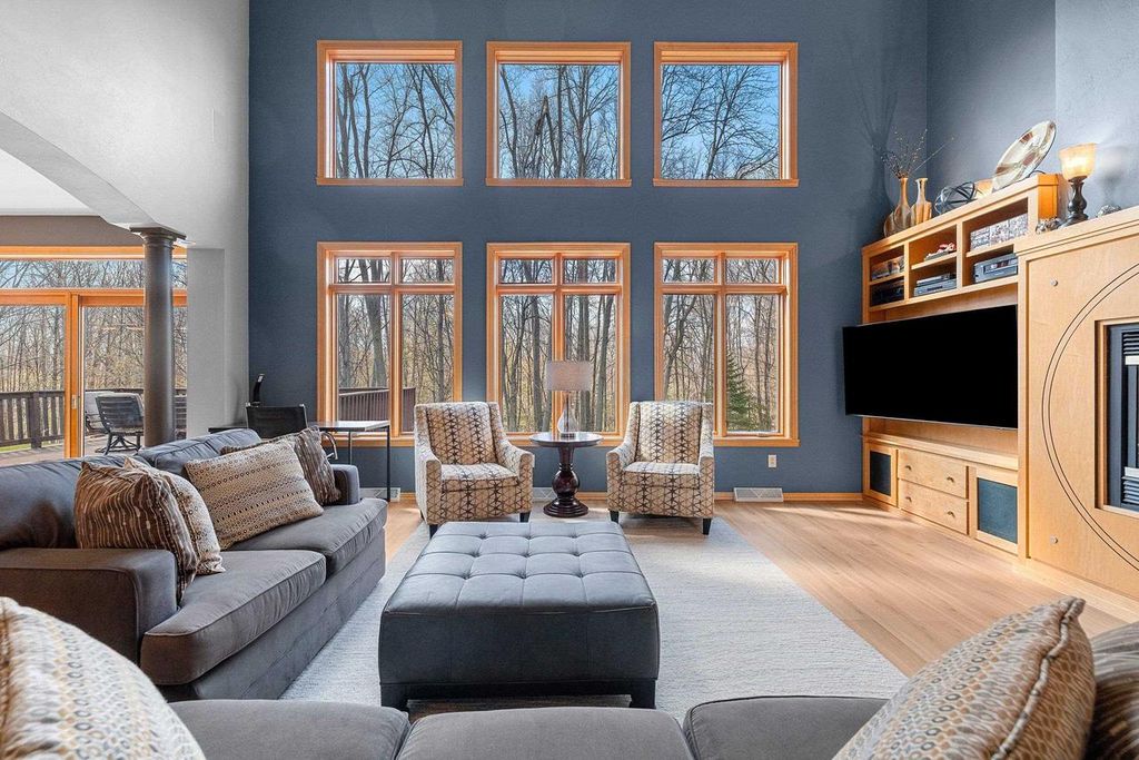 Photo of 3128 Warm Springs DRIVE, Green Bay, WI 54311 (MLS # 50324703)