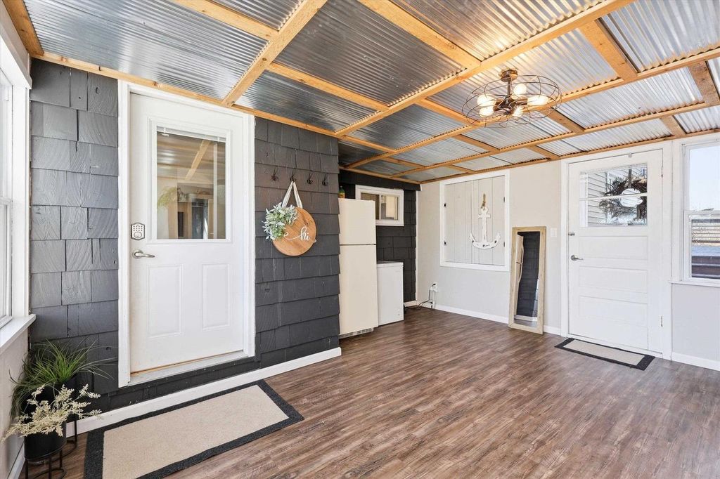 Photo of 2451 Longtail Beach LANE, Suamico, WI 54173 (MLS # 50322266)