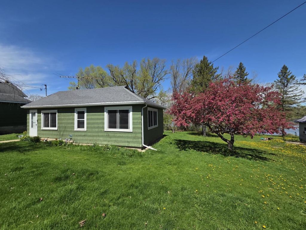 Photo of 216 E Pearl STREET, Kingston, WI 53939 (MLS # 2021856)