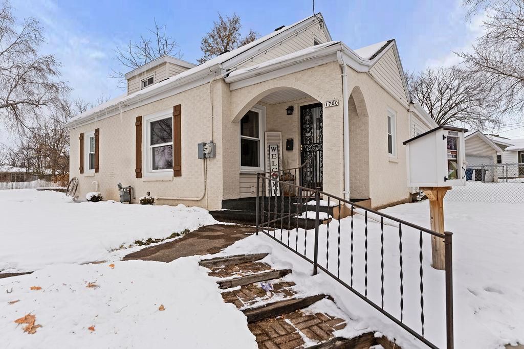 Photo of 1700 Algoma BOULEVARD, Oshkosh, WI 54901 (MLS # 50318994)