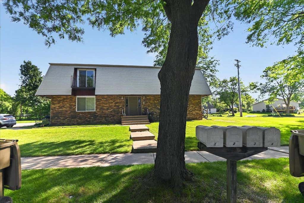 Photo of 5110 Pebblebrook DRIVE, Madison, WI 53716 (MLS # 2027451)
