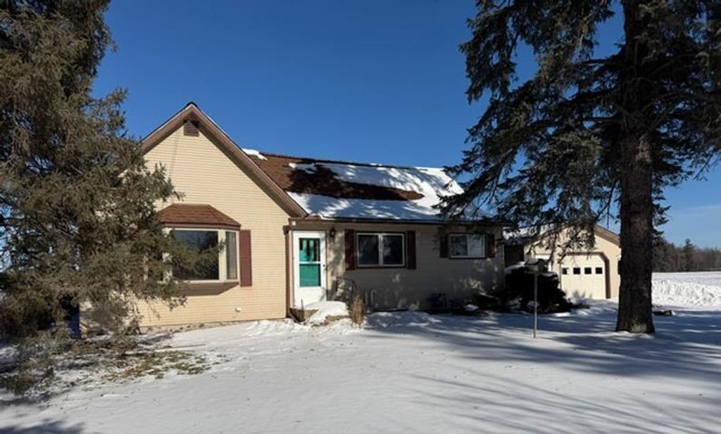 Photo of W7834 State Highway 47 Rd, Antigo, WI 54409 (MLS # 22600375)