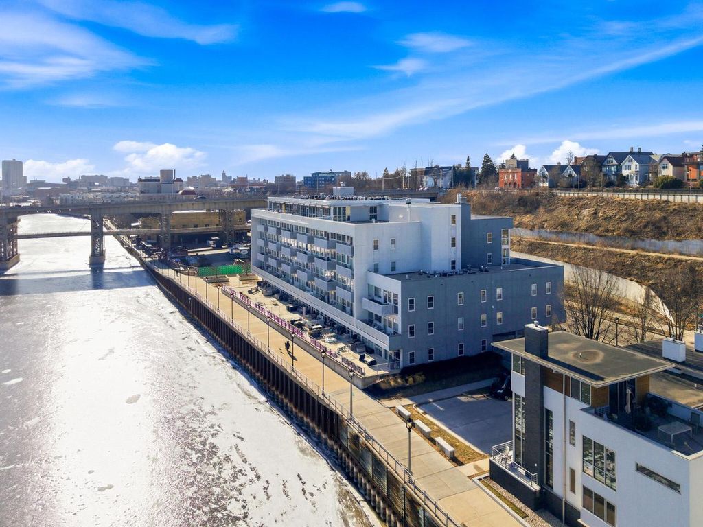 Photo of 1902 N Commerce STREET #105, Milwaukee, WI 53212 (MLS # 1951943)