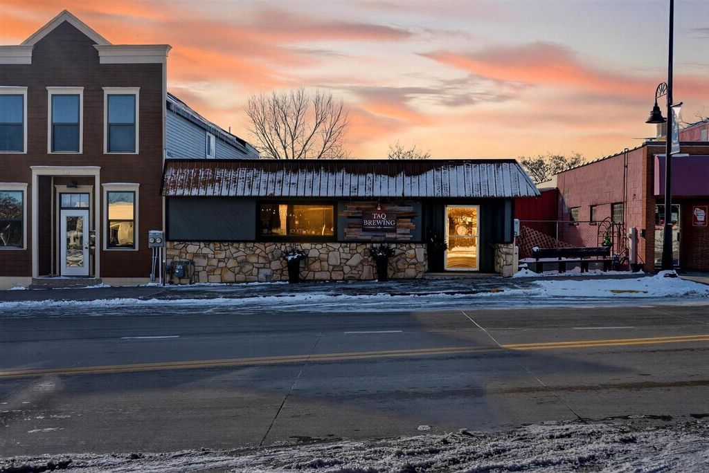 Photo of 115 W Wisconsin AVENUE, Kaukauna, WI 54130 (MLS # 50318949)