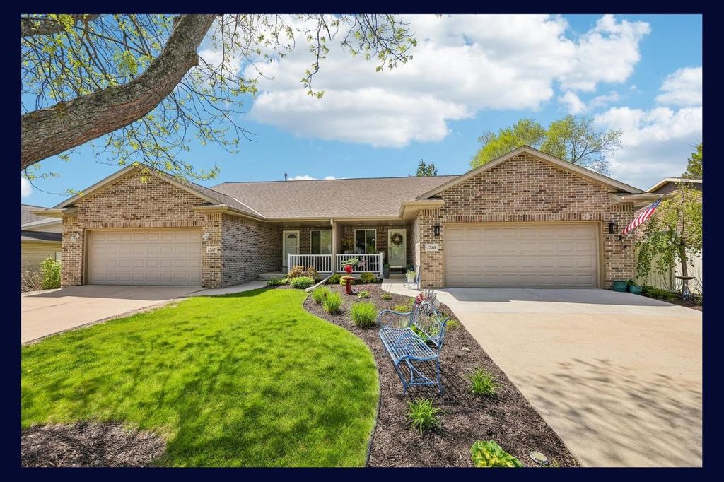 Photo of 1516 Utah STREET, Watertown, WI 53094 (MLS # 2023263)