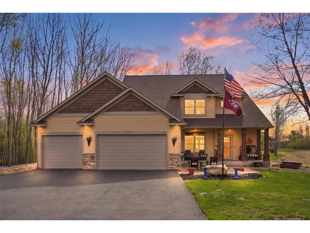 Photo of 1431 Pioneer CIRCLE, Houlton, WI 54082 (MLS # 7065469)