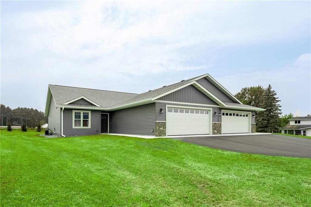 Photo of 439 E Hartford STREET, Cadott, WI 54727 (MLS # 1598317)