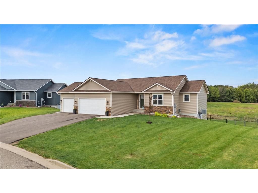 Photo of 603 Grouse WAY, New Richmond, WI 54017 (MLS # 7077439)