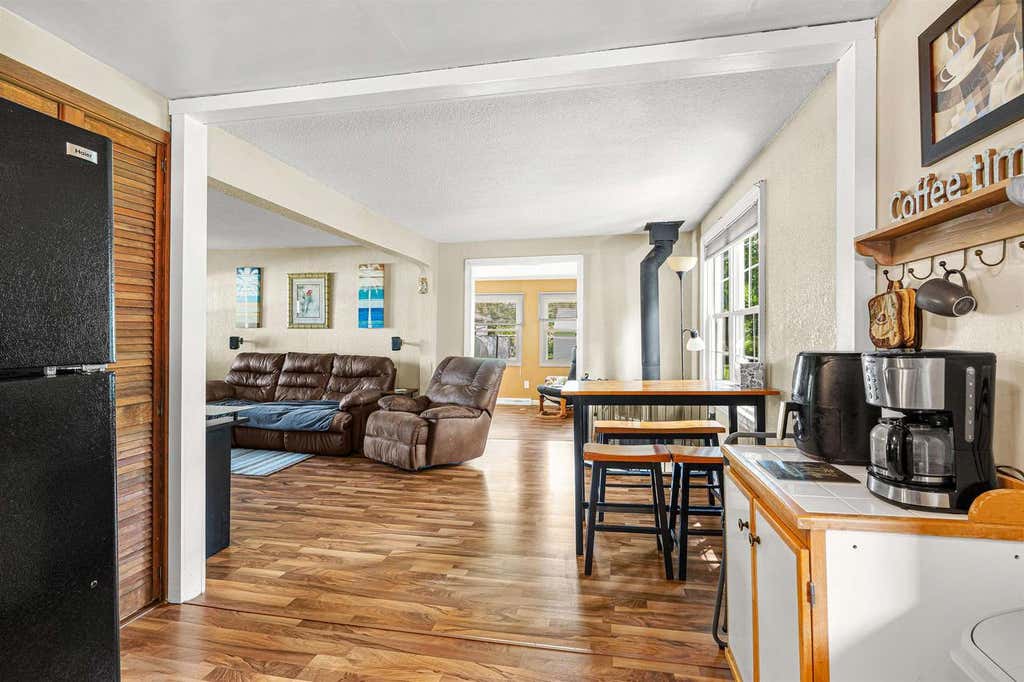 Photo of 1427 Oak STREET, Oshkosh, WI 54901 (MLS # 50330945)