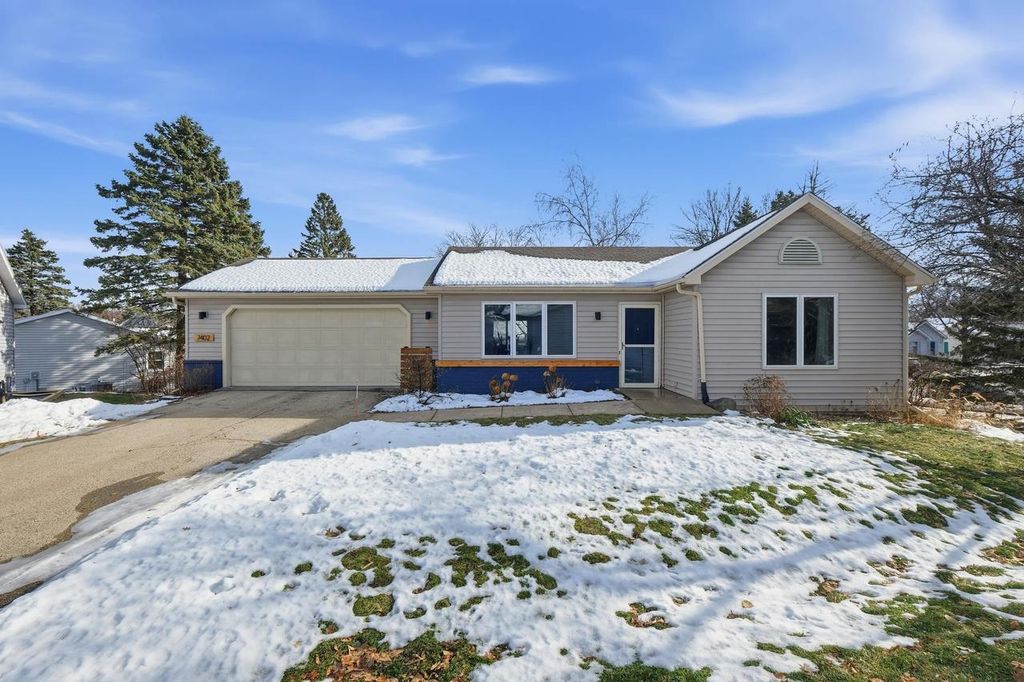 Photo of 7402 W Valley Ridge DRIVE, Madison, WI 53719 (MLS # 2014254)