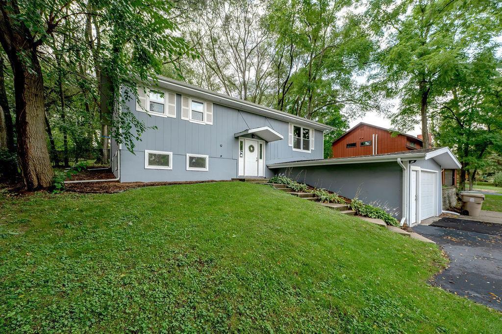 Photo of 6109 Old Middleton ROAD, Madison, WI 53705 (MLS # 2030268)
