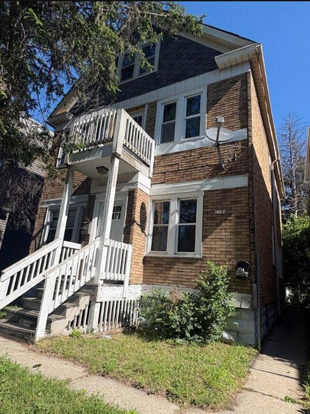 Photo of 2326 W Burnham STREET #2326A, Milwaukee, WI 53204 (MLS # 1968469)