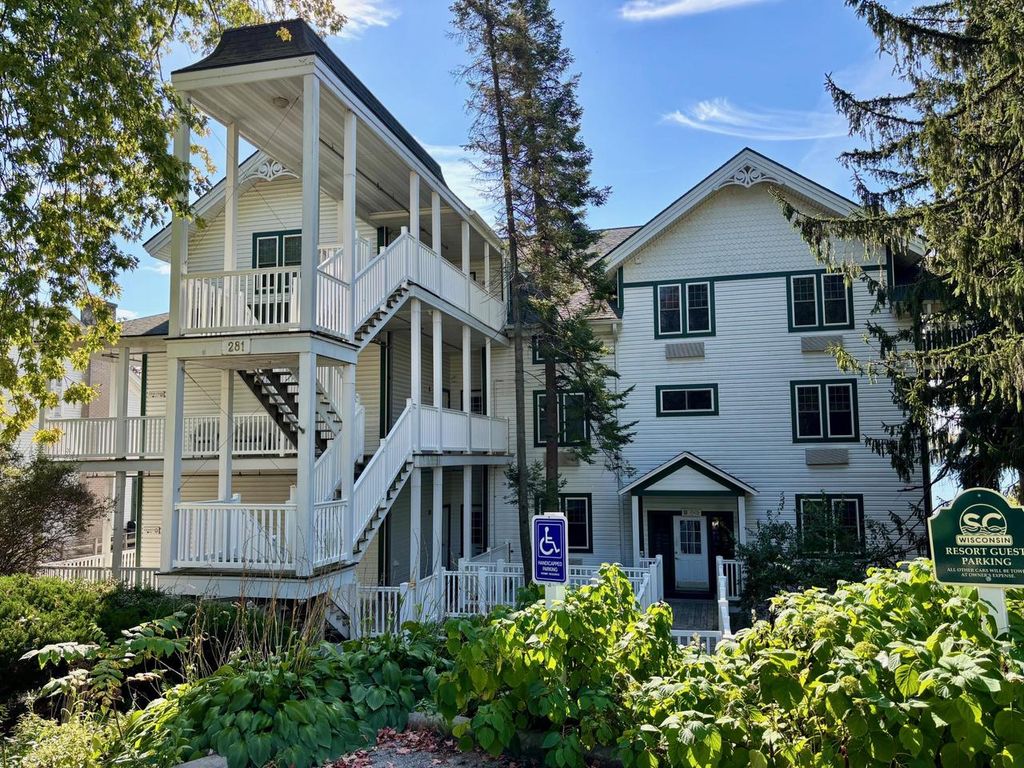 Photo of 281 Victorian Village DRIVE #31, Elkhart Lake, WI 53020 (MLS # 1949213)