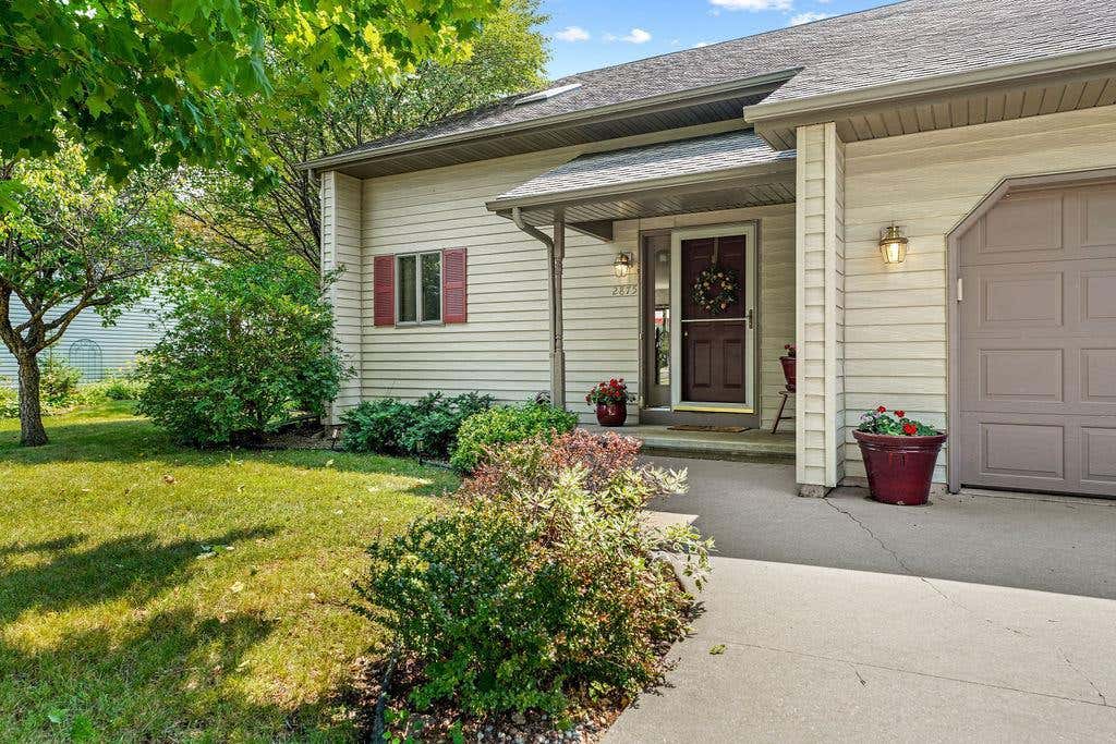 Photo of 2875 Westmoor ROAD, Oshkosh, WI 54904 (MLS # 50329965)