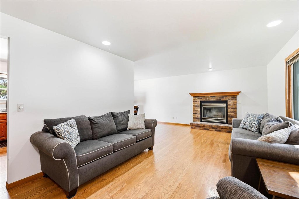 Photo of 1604 Fairlawn AVENUE, North Fond Du Lac, WI 54937 (MLS # 1978045)