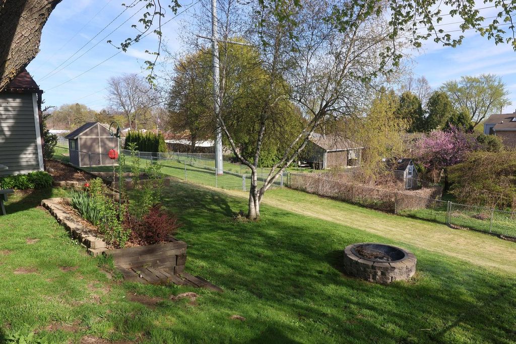 Photo of 1627 Birch DRIVE, Waukesha, WI 53188 (MLS # 1960468)