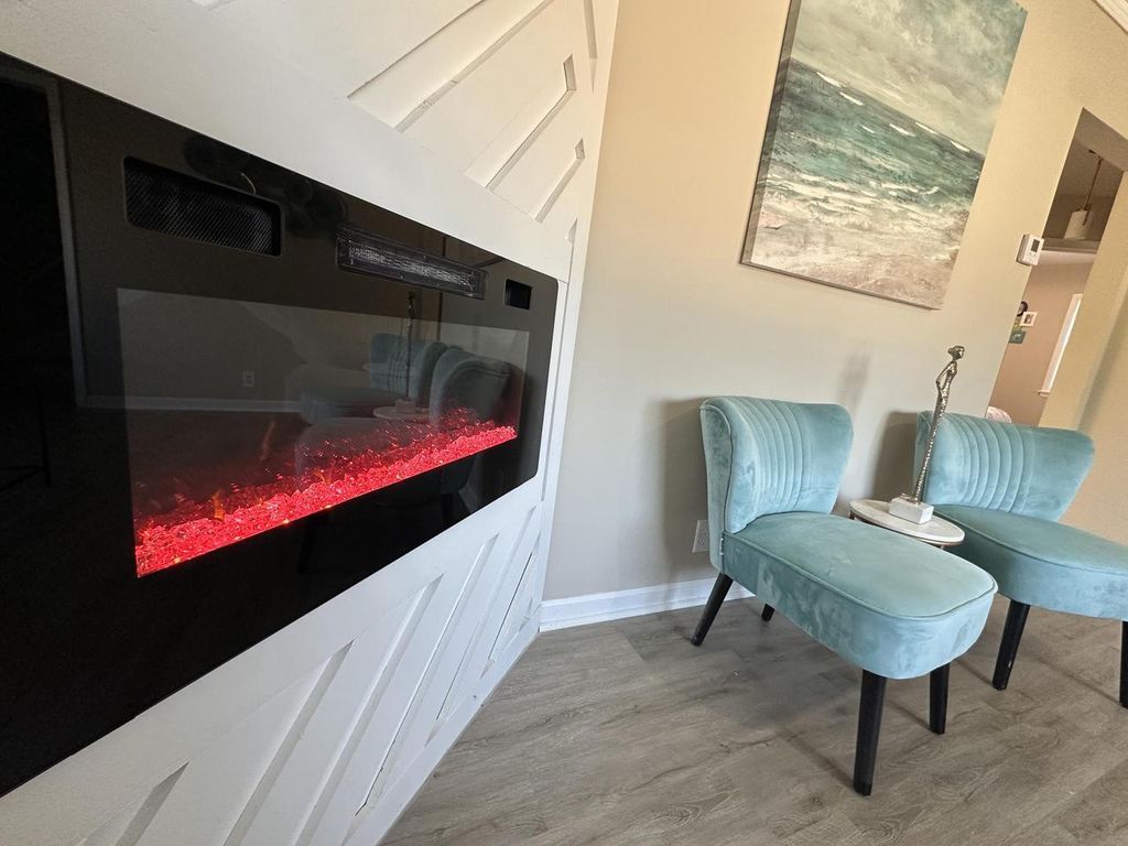 Photo of 8621 W Lisbon AVENUE, Milwaukee, WI 53222 (MLS # 1945452)