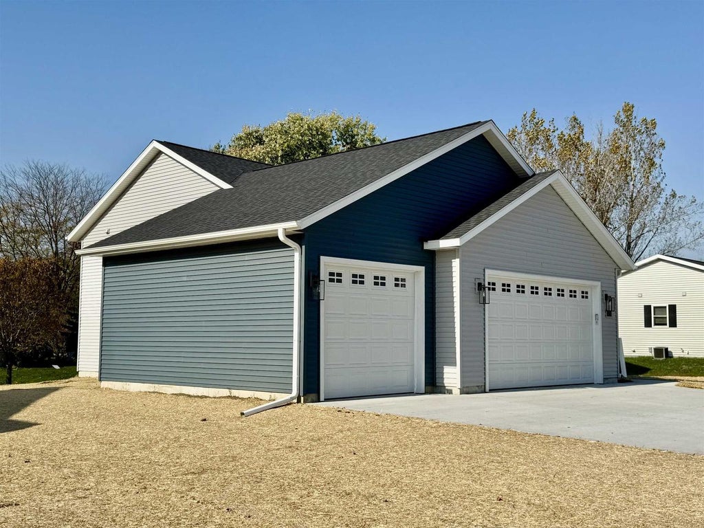 Photo of 625 Oak STREET, Scandinavia, WI 54977 (MLS # 22605298)