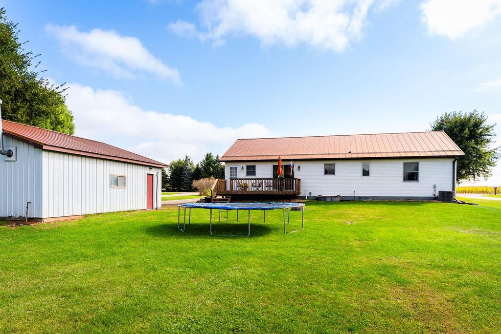 Photo of N16219 State Road 93, Galesville, WI 54630 (MLS # 1938514)